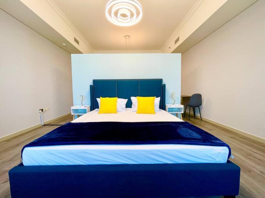 Cozy Upgraded Residential Flat With Sea, Mangrove, Pool View - 1203 Not Hotel アブダビ エクステリア 写真